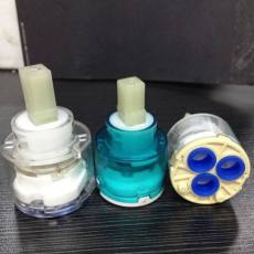 專業批發T40、35透明平腳精密陶瓷閥芯 塑料閥芯，優質閥芯